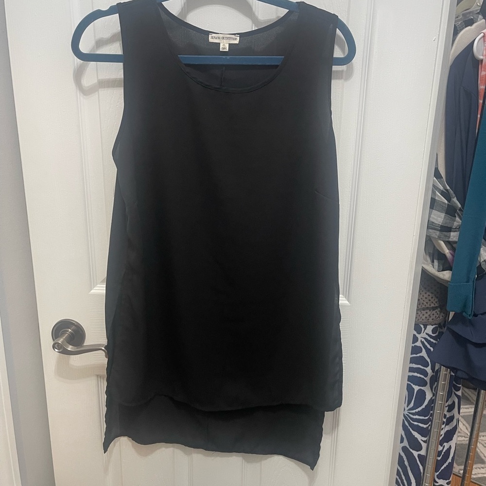 Zenana Outfitters Elegant Black Sleeveless Tank - Picture 2 of 11